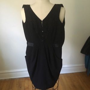 H&M LITTLE BLACK DRESS WITH POCKETS